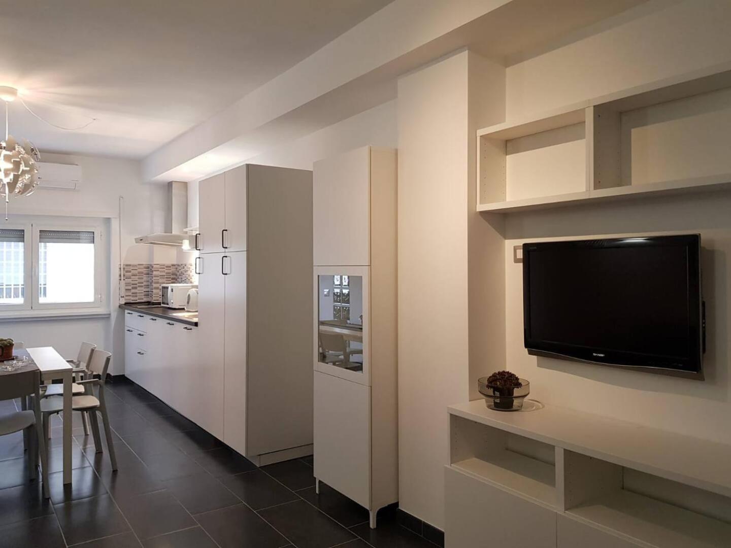 Nomentana White Apartments By Ghor Rom Exterior foto